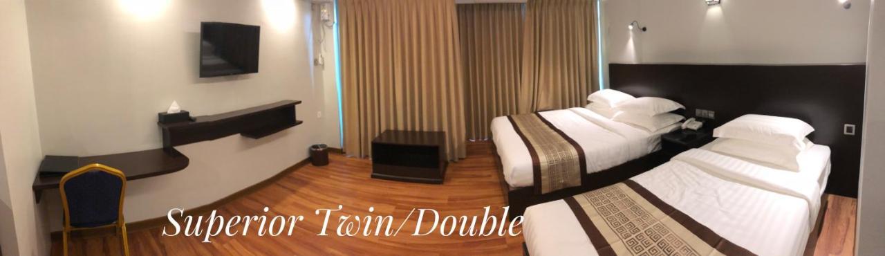 Hotel Rose Hill Yangon Exterior foto